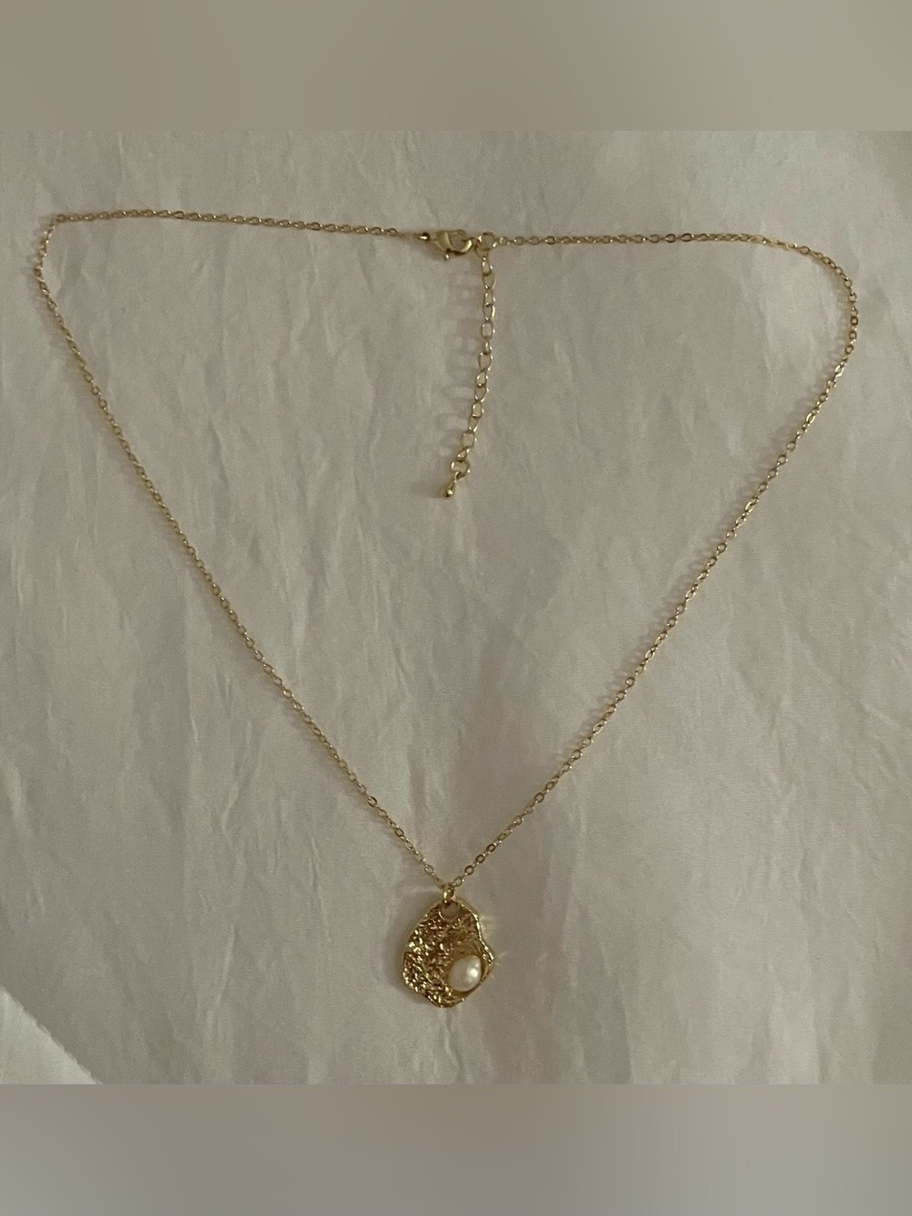 Gold Pearl Bead Pendant Necklace